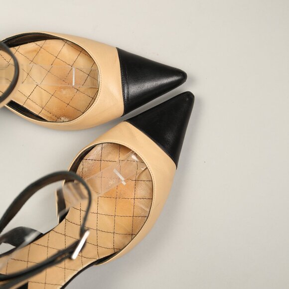CHANEL Bicolor Heels - Picture 4 of 11
